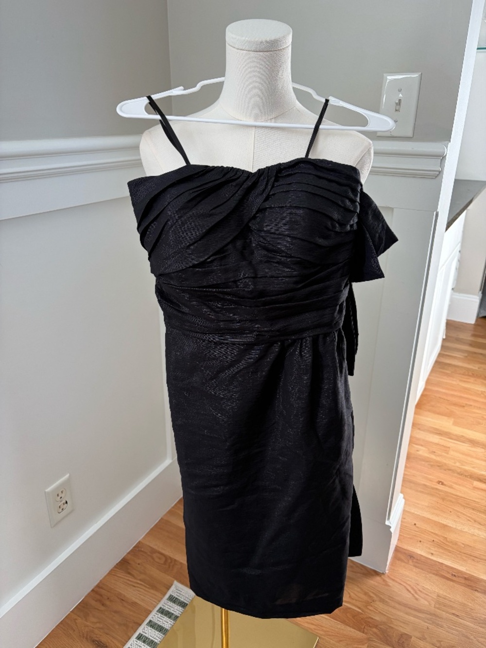 BCBGeneration Black One Shoulder Ruffle Cocktail Dress Size 4 Asymmetrical Forma